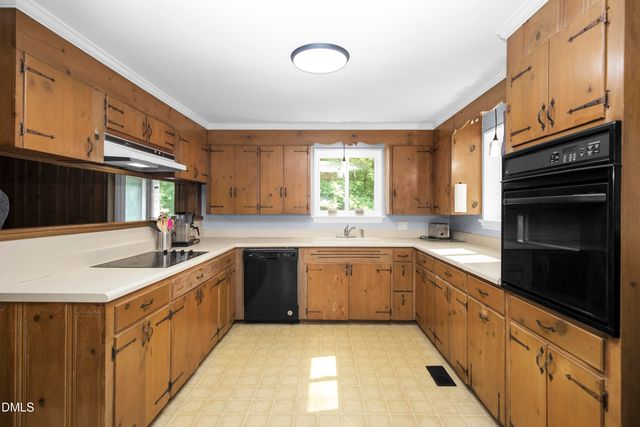 3 Dogwood Forest, Clayton, NC 27520
