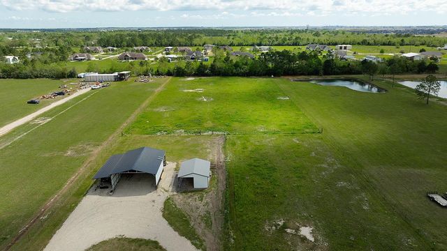 1403 Avenue L, Santa Fe, TX 77510