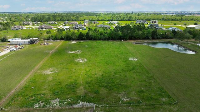 1403 Avenue L, Santa Fe, TX 77510