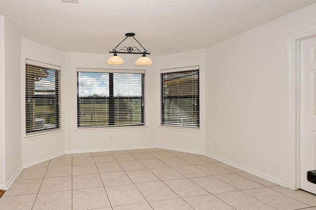 1403 Avenue L, Santa Fe, TX 77510