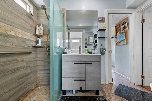 221 W Le Roy, Arcadia, CA 91007