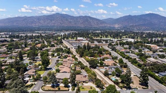 221 W Le Roy, Arcadia, CA 91007