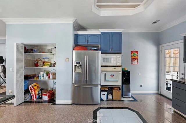 221 W Le Roy, Arcadia, CA 91007
