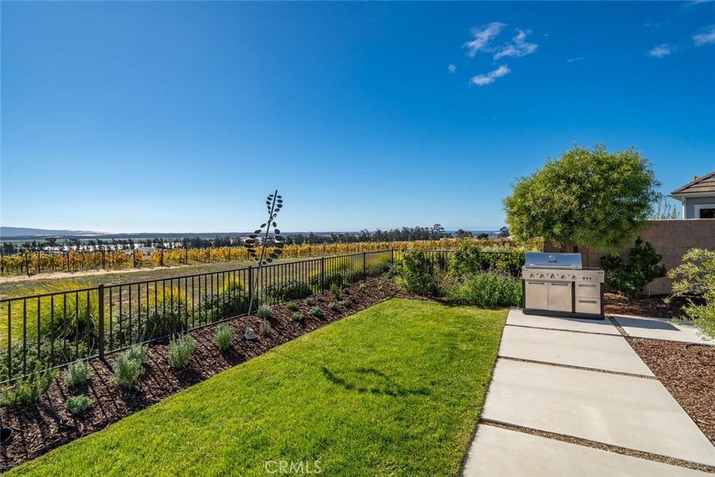 Image 30 of property listing at 1650 Eucalyptus, Nipomo, CA 93444