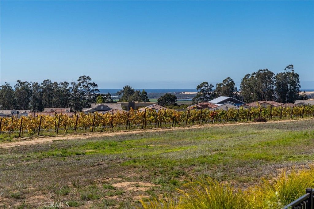 Image 33 of property listing at 1650 Eucalyptus, Nipomo, CA 93444
