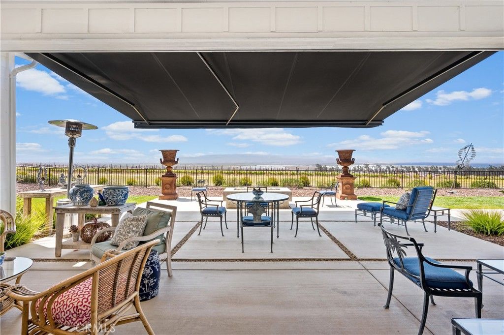 Image 6 of property listing at 1650 Eucalyptus, Nipomo, CA 93444