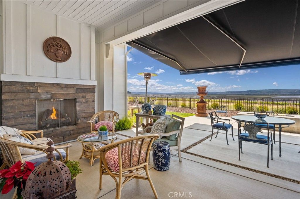 Image 7 of property listing at 1650 Eucalyptus, Nipomo, CA 93444
