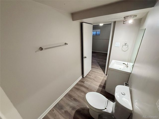 5674 W Chestnut Avenue, Littleton, CO 80128