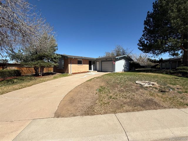 5674 W Chestnut Avenue, Littleton, CO 80128