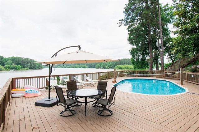 740 Rocky Point Road, Covington, GA 30014