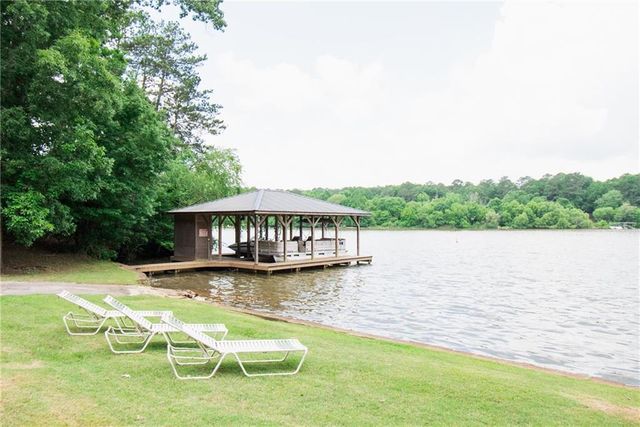 740 Rocky Point Road, Covington, GA 30014