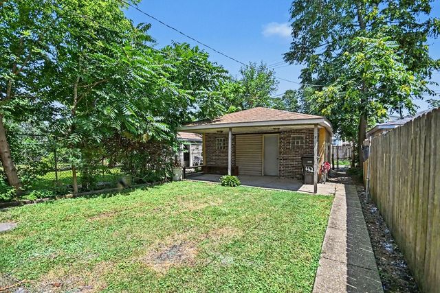 6621 S Oakley Avenue, Chicago, IL 60636