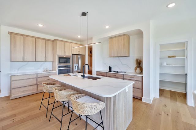 3239 N Bedford St, Wichita, KS 67226