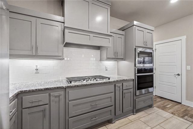 1040 Harrison Street, Pea Ridge, AR 72751