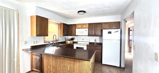 W6127 COLONIAL DRIVE, Appleton, WI 54914