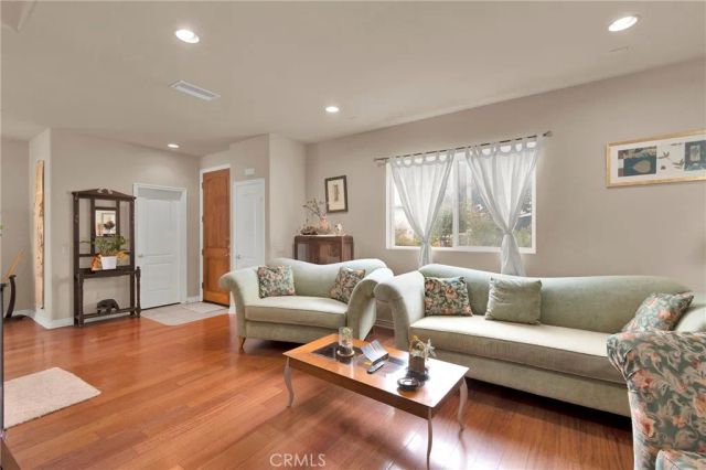 8306 Telegraph, Downey, CA 90240