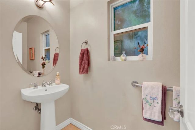 8306 Telegraph, Downey, CA 90240