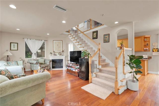 8306 Telegraph, Downey, CA 90240