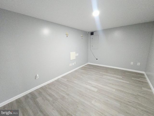 79 YEW RD, Essex, MD 21221