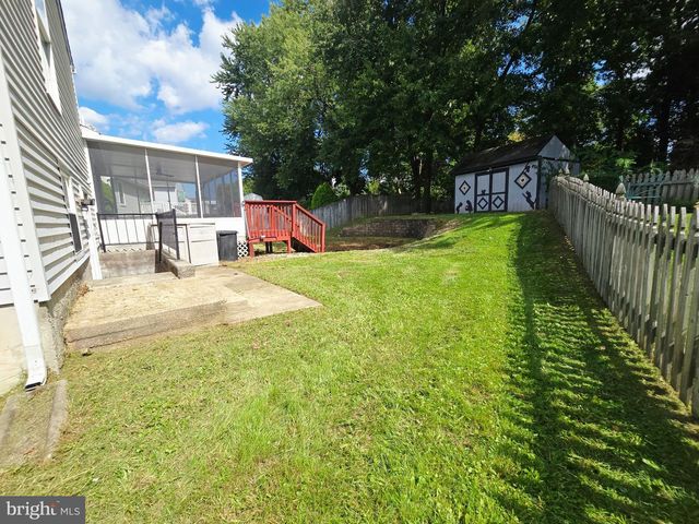 79 YEW RD, Essex, MD 21221