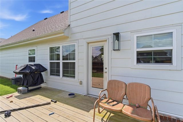 1200 St. Johns Wood, Cave Springs, AR 72718