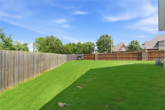 1200 St. Johns Wood, Cave Springs, AR 72718