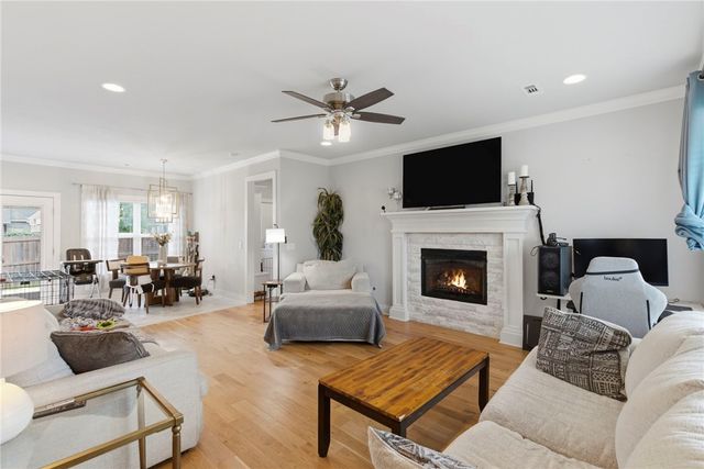 1200 St. Johns Wood, Cave Springs, AR 72718