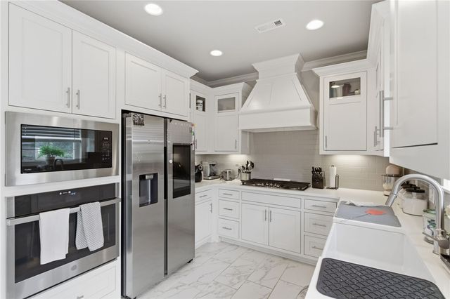 1200 St. Johns Wood, Cave Springs, AR 72718