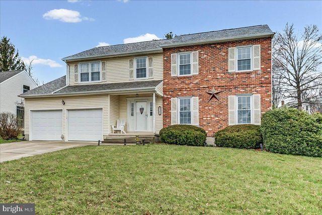 10 OLD STABLE LN, Newark, DE 19711