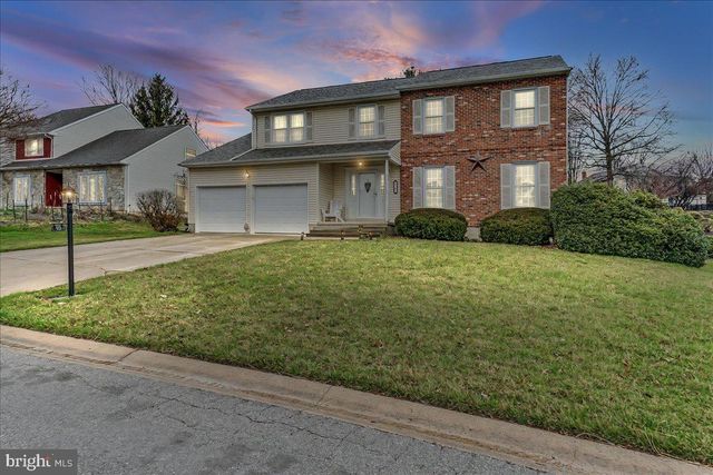 10 OLD STABLE LN, Newark, DE 19711