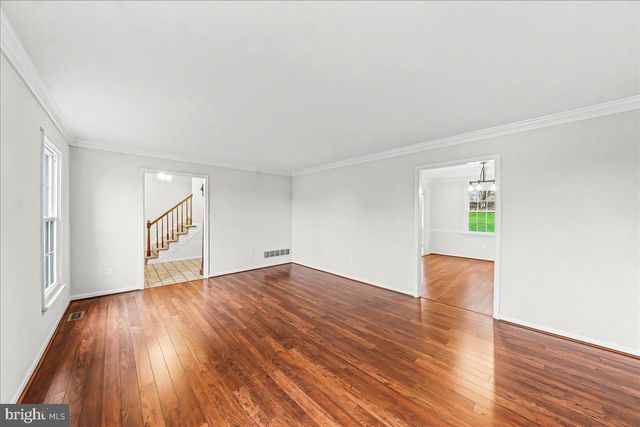 10 OLD STABLE LN, Newark, DE 19711