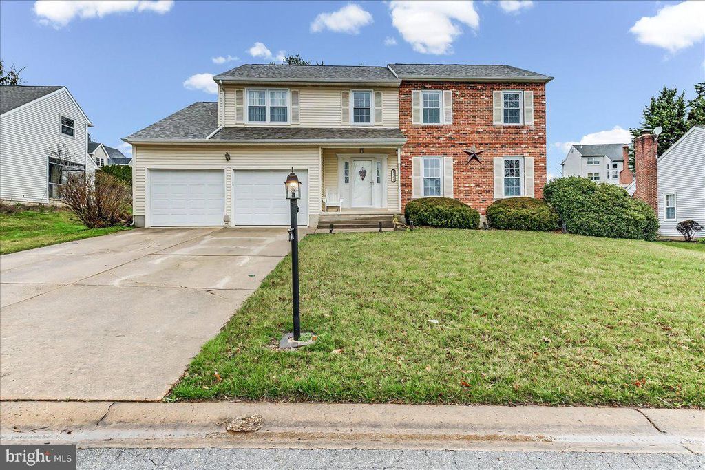 10 OLD STABLE LN, Newark, DE 19711