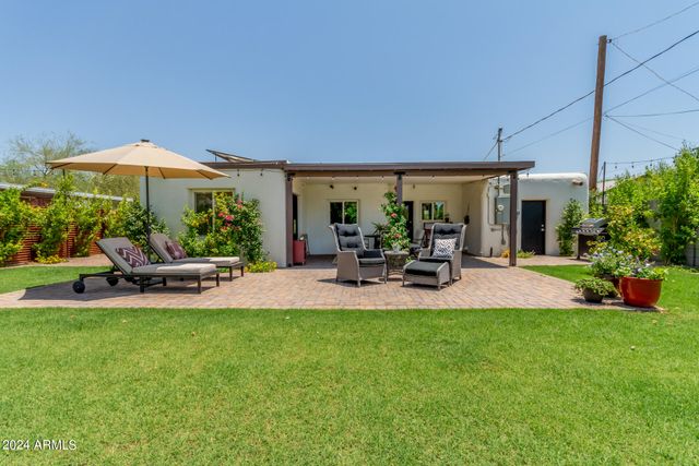 2512 N 12TH Street, Phoenix, AZ 85006
