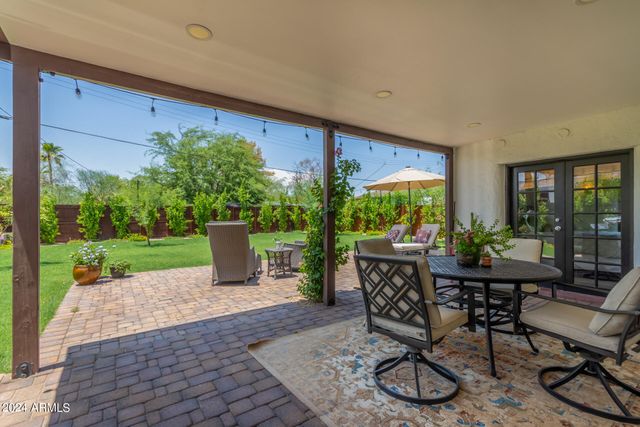 2512 N 12TH Street, Phoenix, AZ 85006