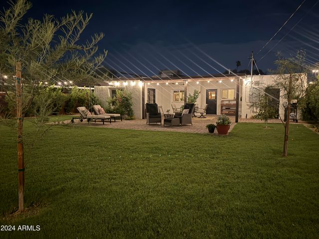 2512 N 12TH Street, Phoenix, AZ 85006