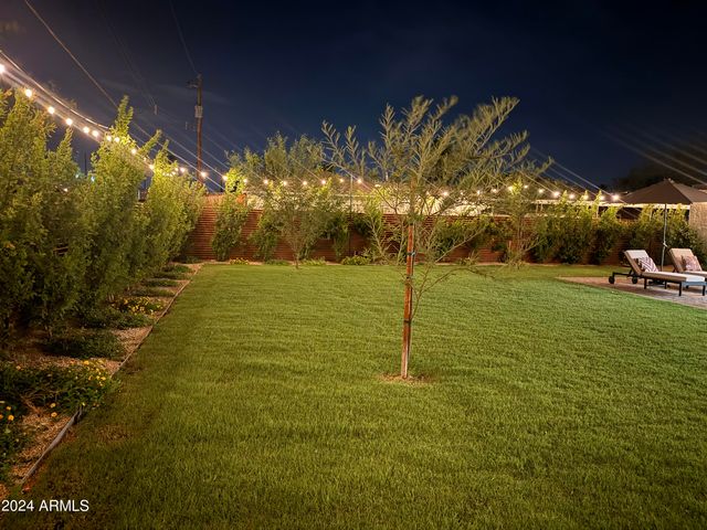 2512 N 12TH Street, Phoenix, AZ 85006