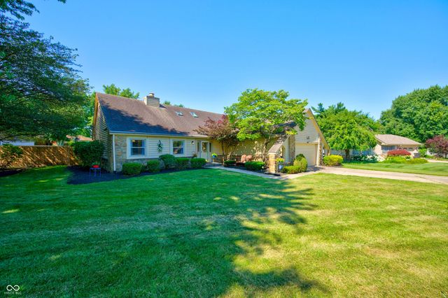 633 Echo Circle, Greenwood, IN 46142