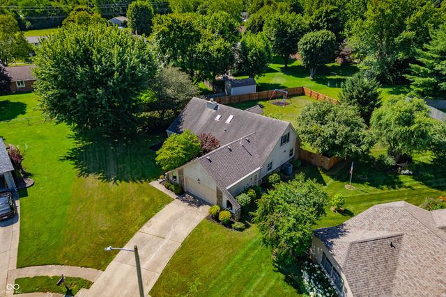 633 Echo Circle, Greenwood, IN 46142