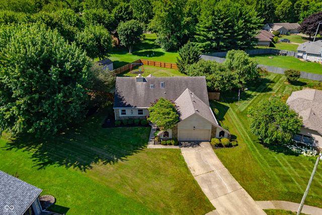 633 Echo Circle, Greenwood, IN 46142
