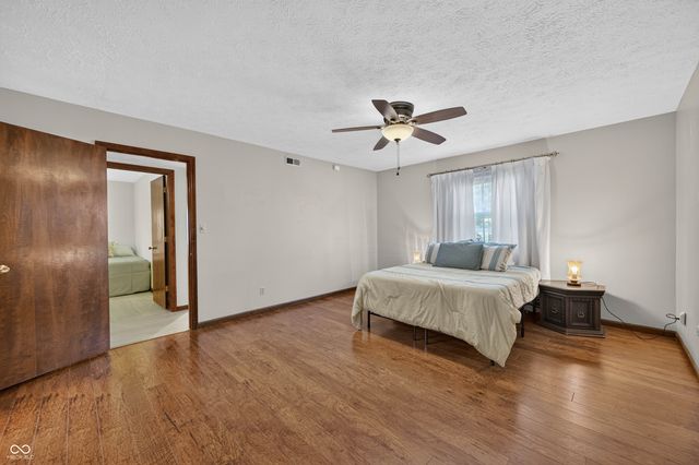 633 Echo Circle, Greenwood, IN 46142