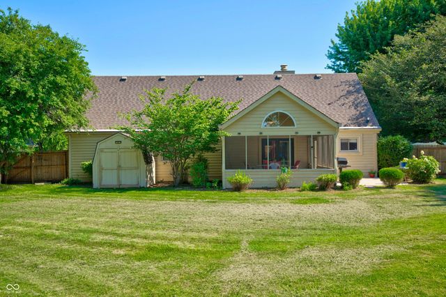 633 Echo Circle, Greenwood, IN 46142