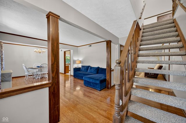 633 Echo Circle, Greenwood, IN 46142