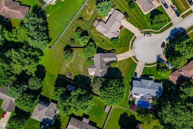633 Echo Circle, Greenwood, IN 46142