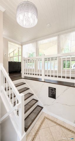 1 Bayberry Drive, Brookfield, CT 06804