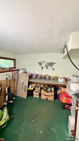 1 Bayberry Drive, Brookfield, CT 06804