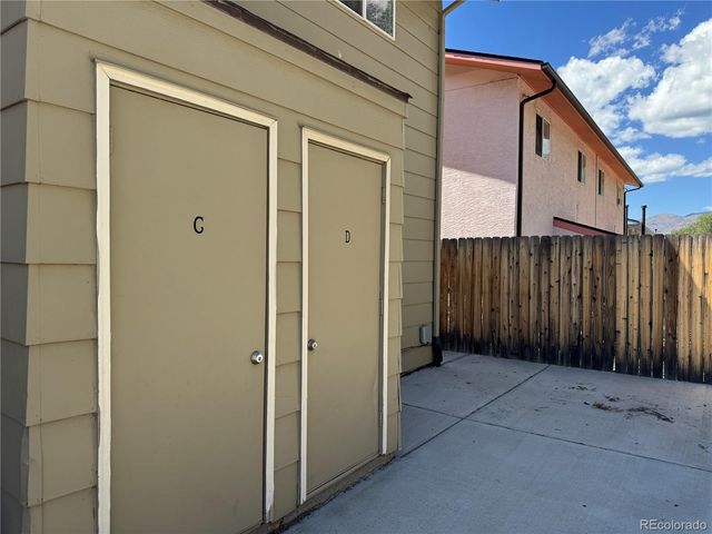 1094 Westmoreland Road C, Colorado Springs, CO 80907