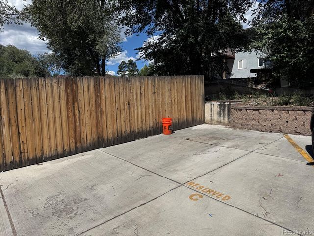 1094 Westmoreland Road C, Colorado Springs, CO 80907