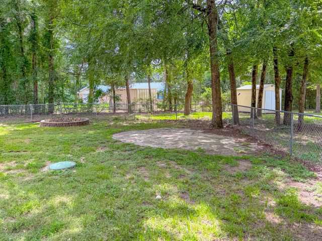 106 FCR 1271, Fairfield, TX 75840
