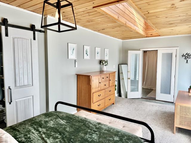 493 North Shore Road, Chesterfield, NH 03462
