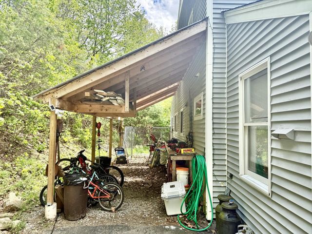 493 North Shore Road, Chesterfield, NH 03462